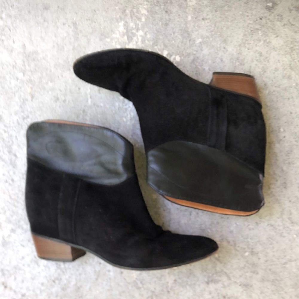 Golden Goose Girlfriend Ankle Boots